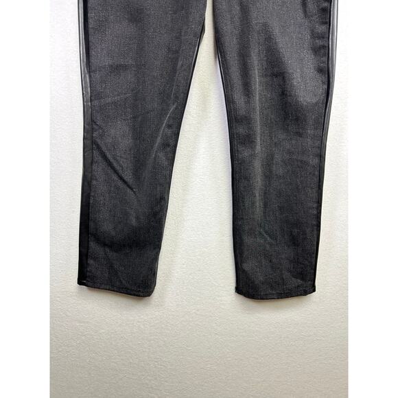 Abercrombie & Fitch 90s relaxed jeans with faux leather back 31 / 12L - Picture 3 of 9